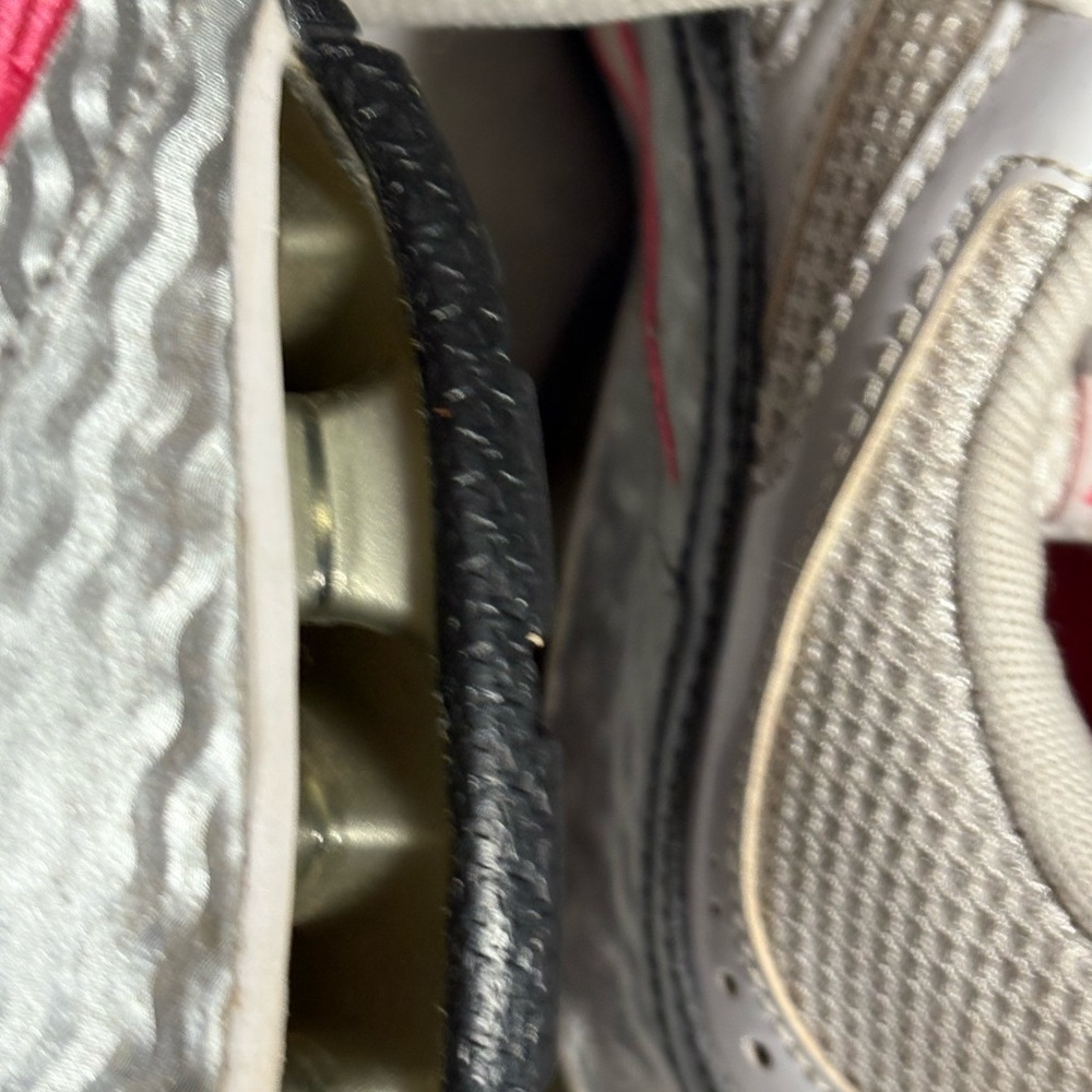 Nike White and Silver Sneakers - Picture 5 of 8